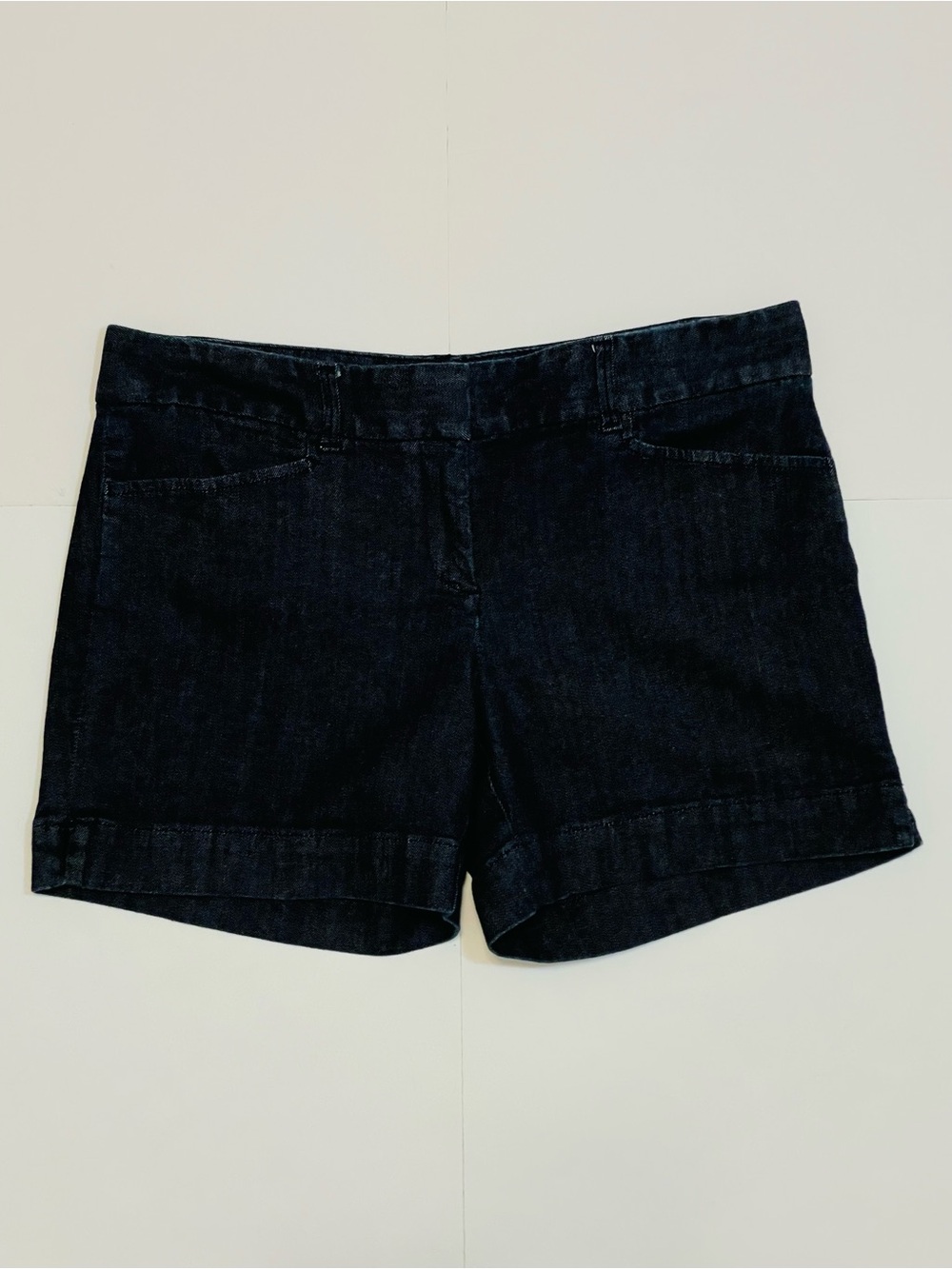 The Limited Tailored Denim Women's Dark Blue Denim Shorts Size 6